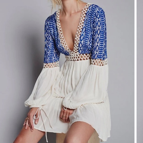 Free People Dresses & Skirts - Free People 6 Dusk Til Dawn Mini Dress V Neck Boho Open Crochet Embroider